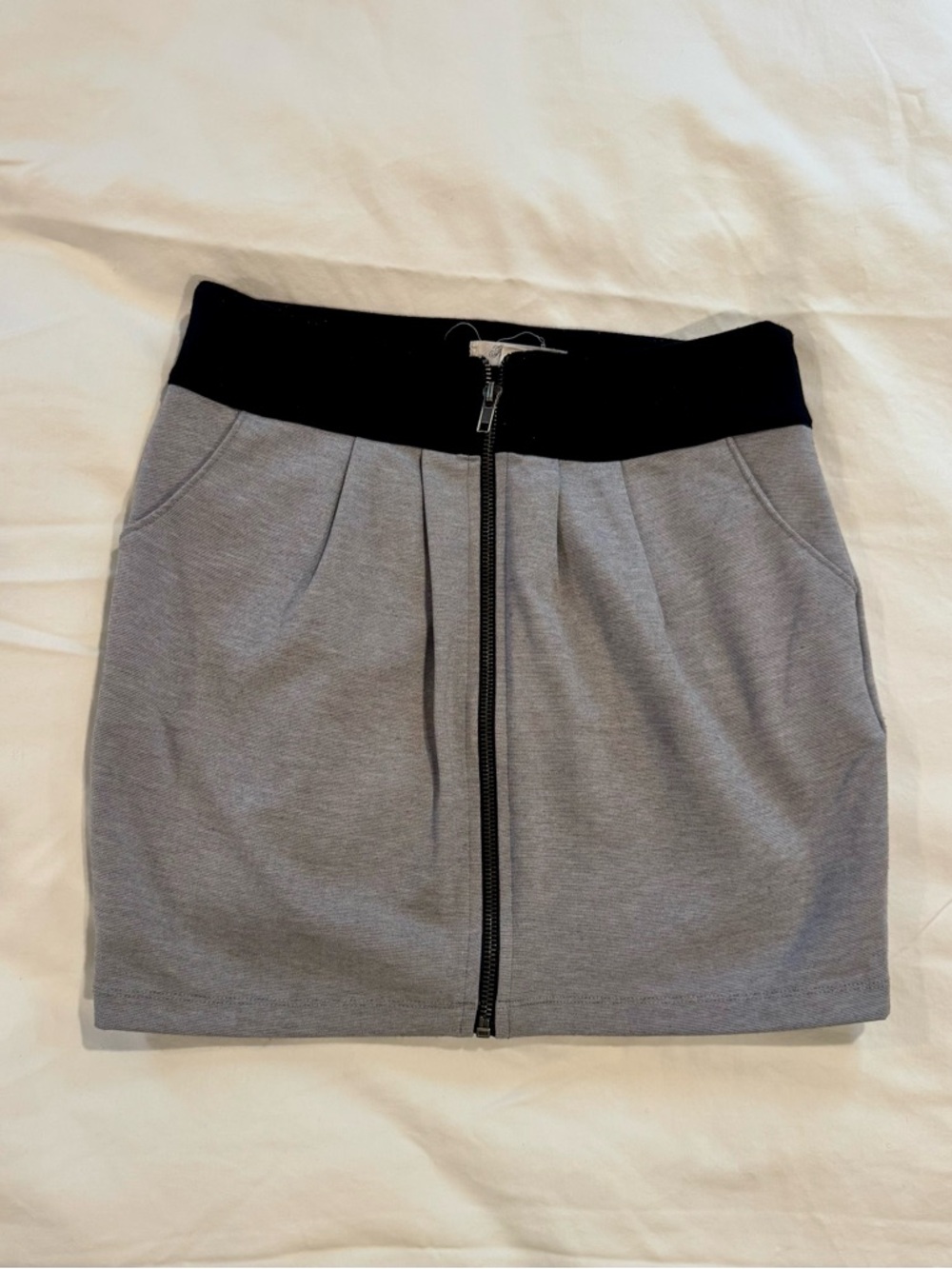 Forever 21 Gray Mini Skirt with Black Waistband
